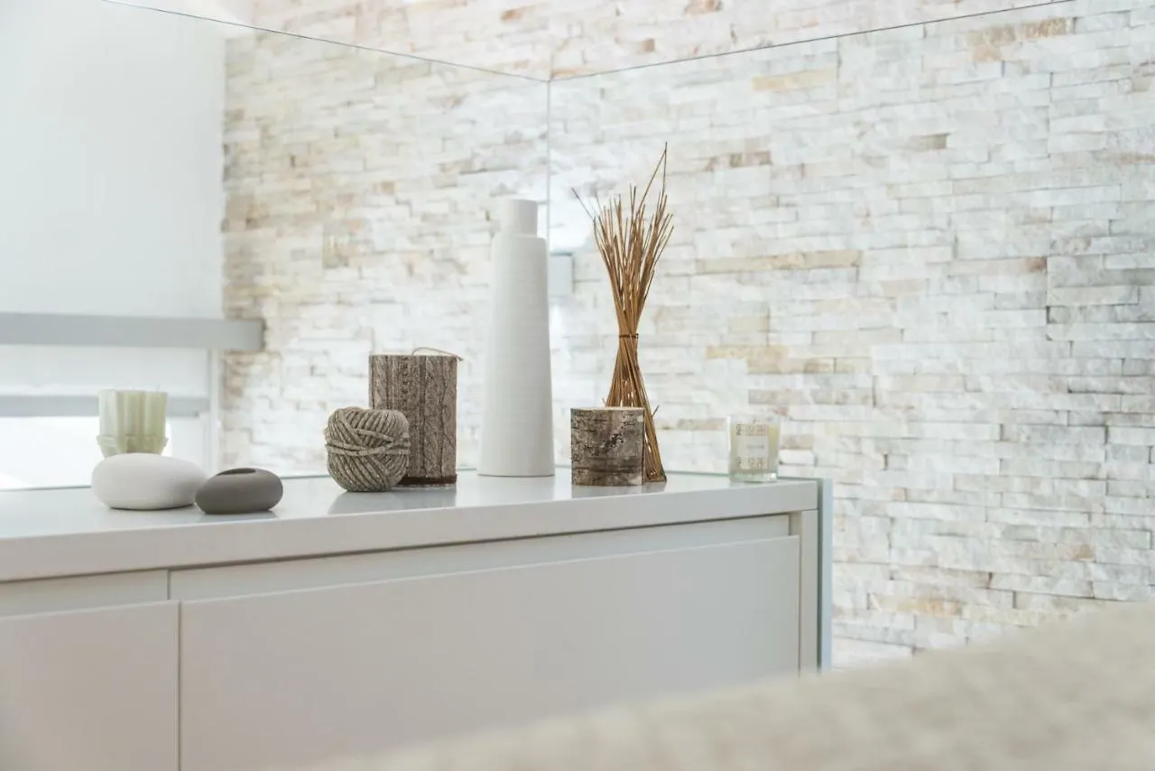 A Modo Nostro Design Home Cagliari 0*,